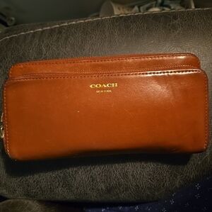 Coach Full Size Caramel Doubke Zip Leather Wallet, 10
